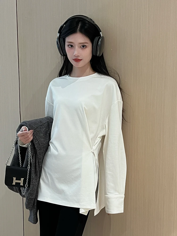 BORN with Design Sense Button Detail Mid-Length Long Sleeve Women's T-Shirt Inner And Outer Wear White Cotton Blend Top
BORN with Design Sense Button Detail Mid-Length Long Sleeve Women's T-Shirt Inner And Outer Wear White Cotton Blend Top