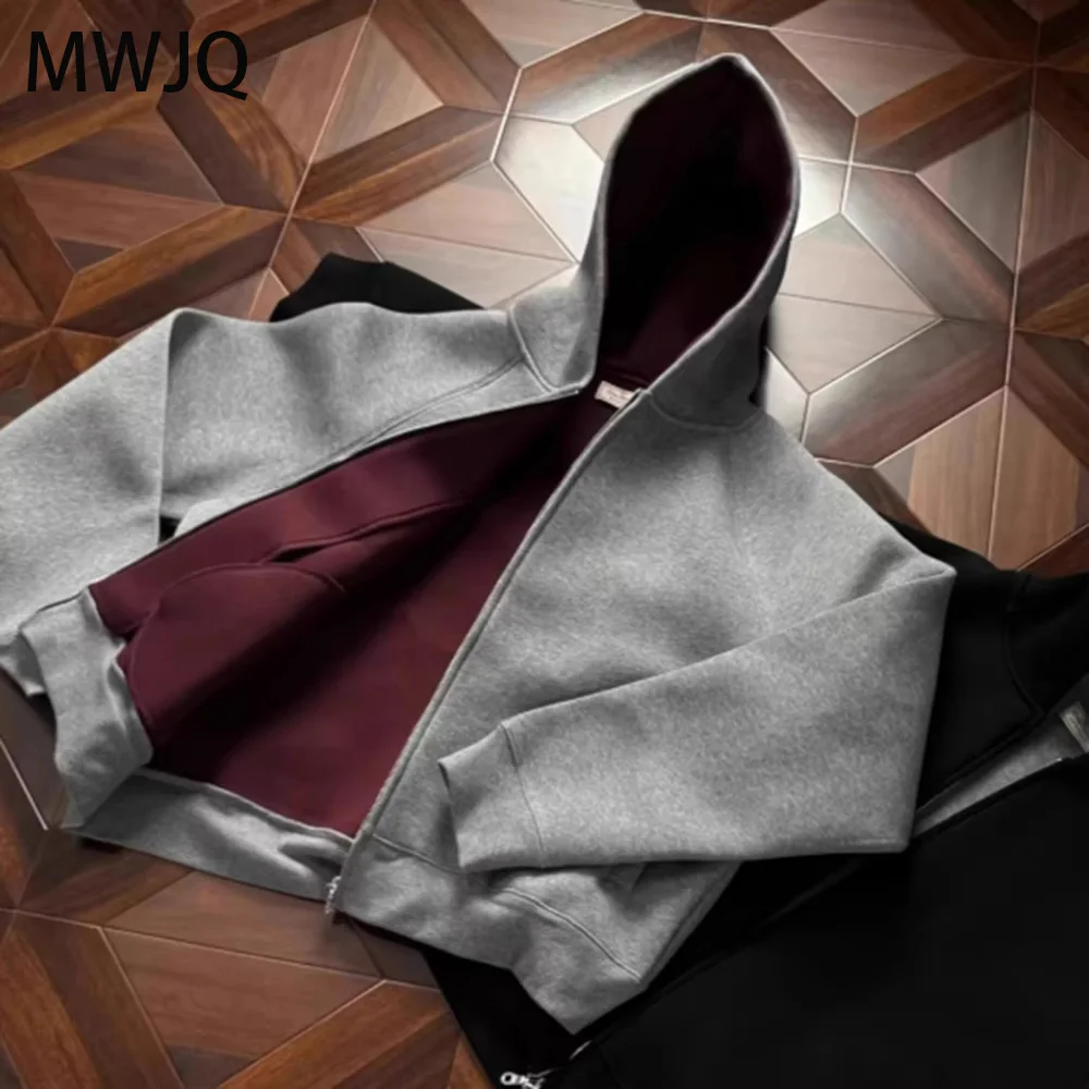 MWJQ Male Air Layer Zipper Hooded Sweatershirt High Street Heavy Solid Color Men Silhouette Cardigan Tops 2025 Spring 010287
MWJQ Male Air Layer Zipper Hooded Sweatershirt High Street Heavy Solid Color Men Silhouette Cardigan Tops 2025 Spring 010287
