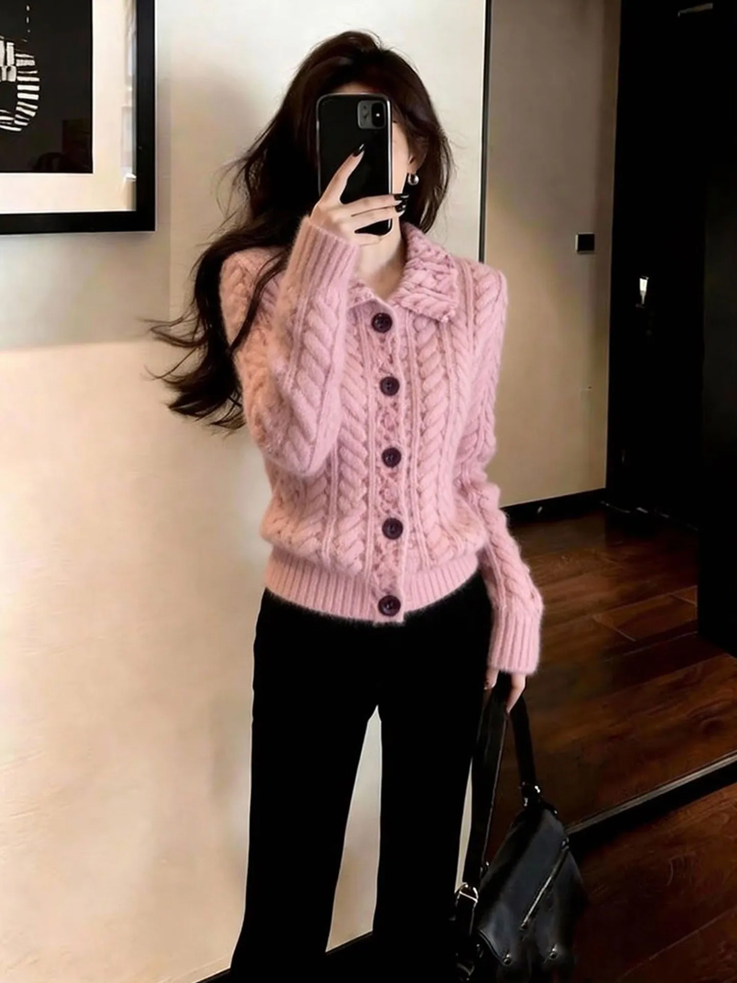 Unique Pink Knitted Cardigan Short Style Inner Wear Top Korean Style Winter Fashion Sweet Loose Fit Soft Material Long Sleeve
Unique Pink Knitted Cardigan Short Style Inner Wear Top Korean Style Winter Fashion Sweet Loose Fit Soft Material Long Sleeve