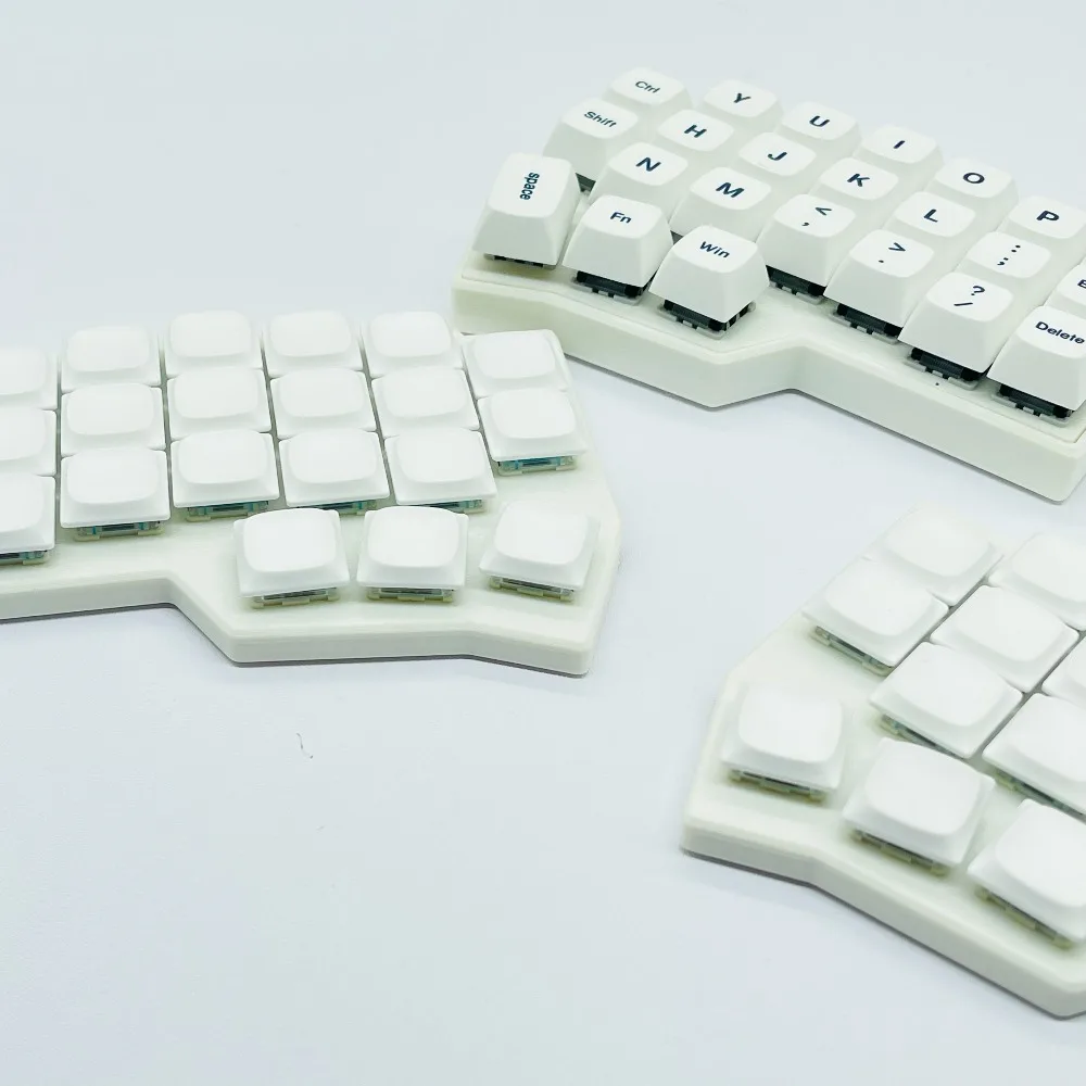 W-CORNEV4.1 Сплит-механическая клавиатура Беспроводная 2,4G Низкопрофильная клавиатура с возможностью горячей замены Ультратонкие программируемые аксессуары для ПК VIAL
W-CORNEV4.1 Сплит-механическая клавиатура Беспроводная 2,4G Низкопрофильная клавиатура с возможностью горячей замены Ультратонкие программируемые аксессуары для ПК VIAL