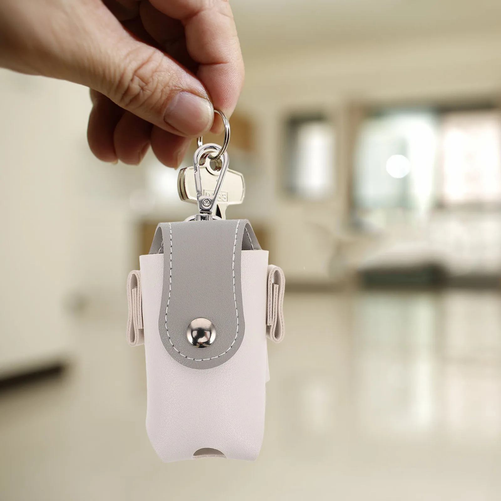 Portable Golf Ball Carrier Waist Bag Lightweight Fake Pouch Golf Tee Holder Organizer Outdoor Sports Accessory
Portable Golf Ball Carrier Waist Bag Lightweight Fake Pouch Golf Tee Holder Organizer Outdoor Sports Accessory