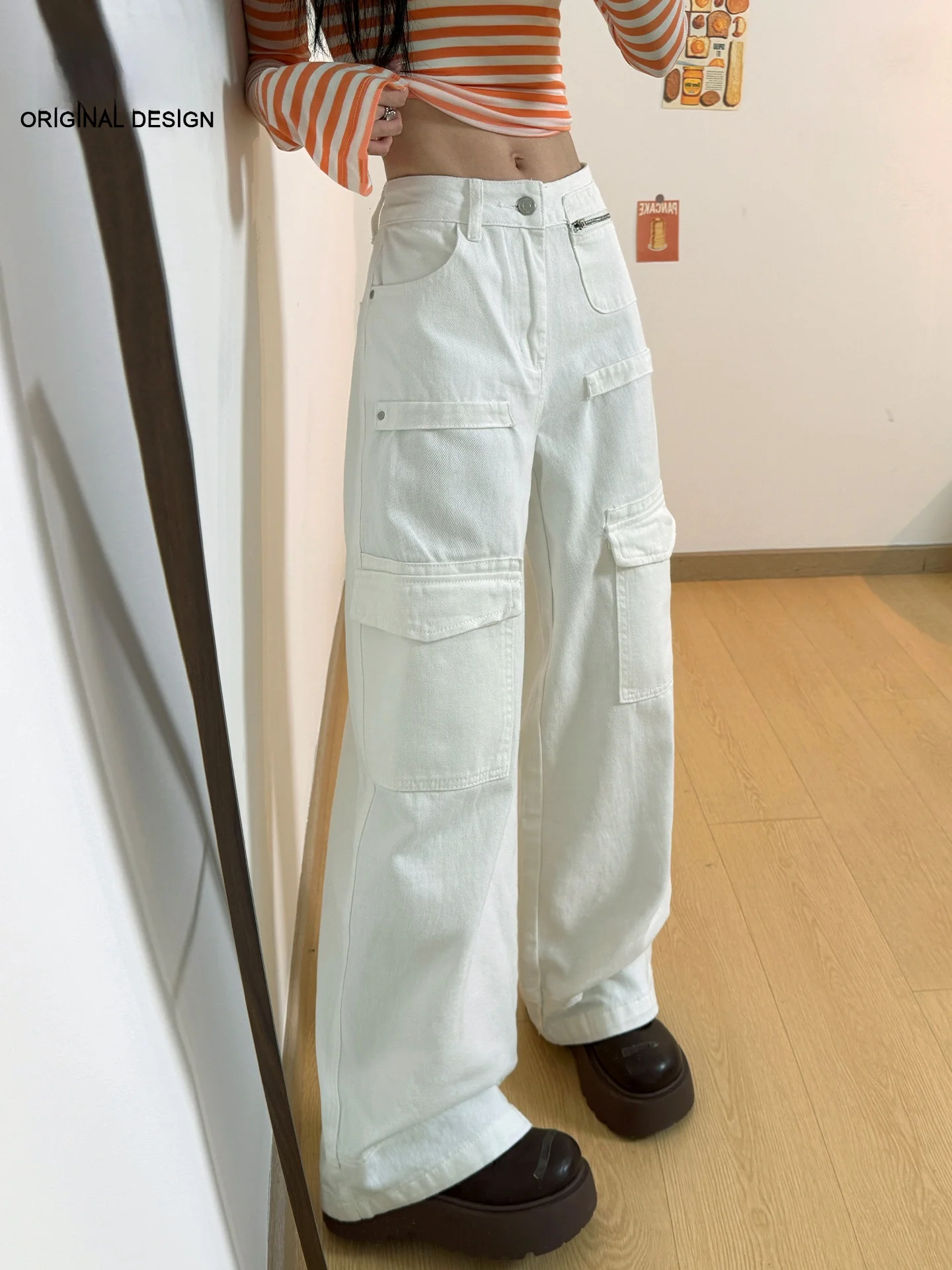 American Workwear Style High Waist Wide Leg Denim Jeans Women's Loose Slim Multi Pocket Straight Leg Long Pants Casual Spring...
American Workwear Style High Waist Wide Leg Denim Jeans Women's Loose Slim Multi Pocket Straight Leg Long Pants Casual Spring...