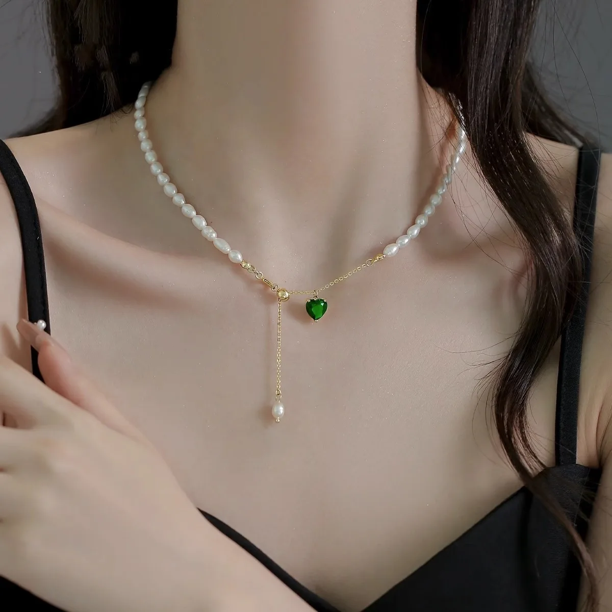 Romantic Green Crystal Love Heart Natural Freshwater Pearl 14K Gold Filled Lady Chain Necklace Jewelry Women Engagement Gifts
Romantic Green Crystal Love Heart Natural Freshwater Pearl 14K Gold Filled Lady Chain Necklace Jewelry Women Engagement Gifts