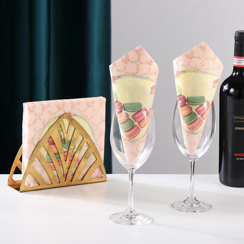 10/20pcs 33 * 33cm 2Layer Macaron Printed Napkins Dessert Baking Party Decoration Printed Paper Placemats DIY Decoupage Paper
10/20pcs 33 * 33cm 2Layer Macaron Printed Napkins Dessert Baking Party Decoration Printed Paper Placemats DIY Decoupage Paper