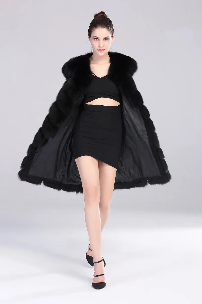 Wholesale Hot Selling High-Quality Warm Winter Fashion Classic Natural Real Fox Fur Vest High Quality Women Real Fur Waistcoat
Wholesale Hot Selling High-Quality Warm Winter Fashion Classic Natural Real Fox Fur Vest High Quality Women Real Fur Waistcoat