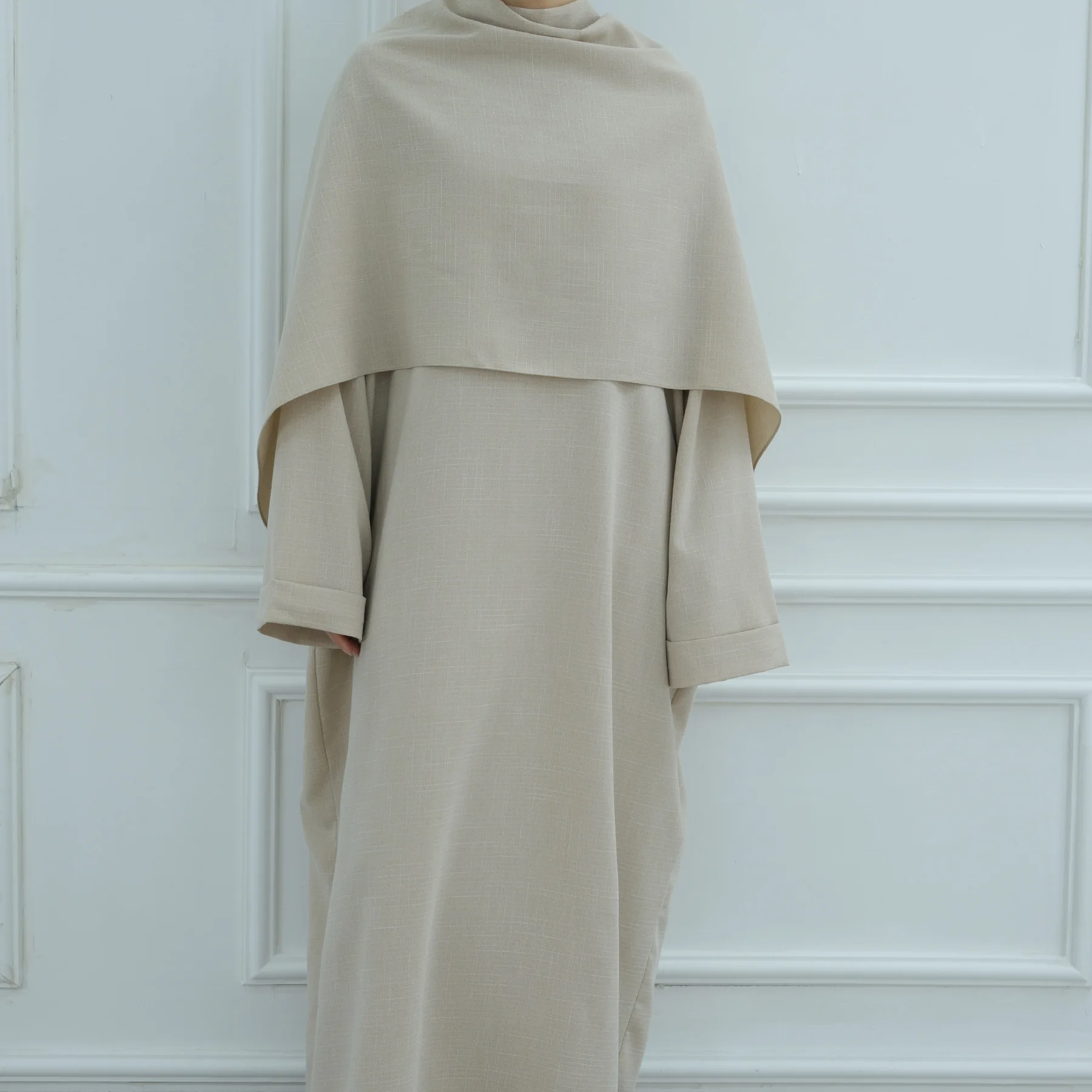 2025 Modest Abaya Women Muslim Dress with Detachable Cape Hijab 2 Pieces Abaya Set Daily Wear Women's Dresses Muslim Clothing
2025 Modest Abaya Women Muslim Dress with Detachable Cape Hijab 2 Pieces Abaya Set Daily Wear Women's Dresses Muslim Clothing