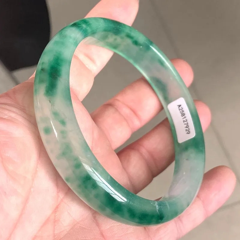 AAAAAA Certified 54-64mm Natural Burma Jadeite Grade A Icy Green Jade Bracelet
AAAAAA Certified 54-64mm Natural Burma Jadeite Grade A Icy Green Jade Bracelet