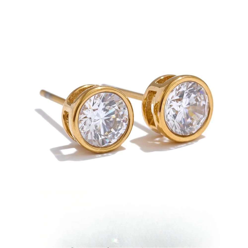 2 Pairs 18K Gold Plated Hypoallergenic earring posts Shiny Cubic Zirconia Minimalist 6MM Round Stud Earrings Luxury Versatile Daily Premium Jewelry Accessories
2 Pairs 18K Gold Plated Hypoallergenic earring posts Shiny Cubic Zirconia Minimalist 6MM Round Stud Earrings Luxury Versatile Daily Premium Jewelry Accessories