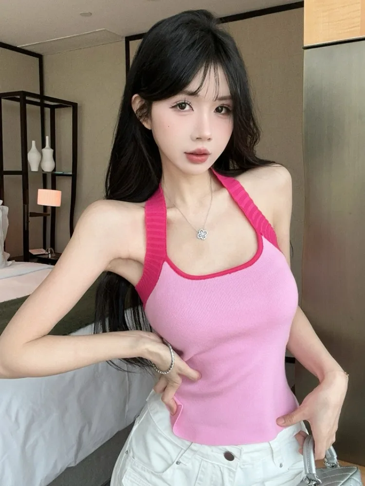 Sexy Knitted Vest Color Block Design Slim Fit Show Clavicle Outerwear Top Korean Style Commute Fashion plus Size Women's Clothes
Sexy Knitted Vest Color Block Design Slim Fit Show Clavicle Outerwear Top Korean Style Commute Fashion plus Size Women's Clothes
