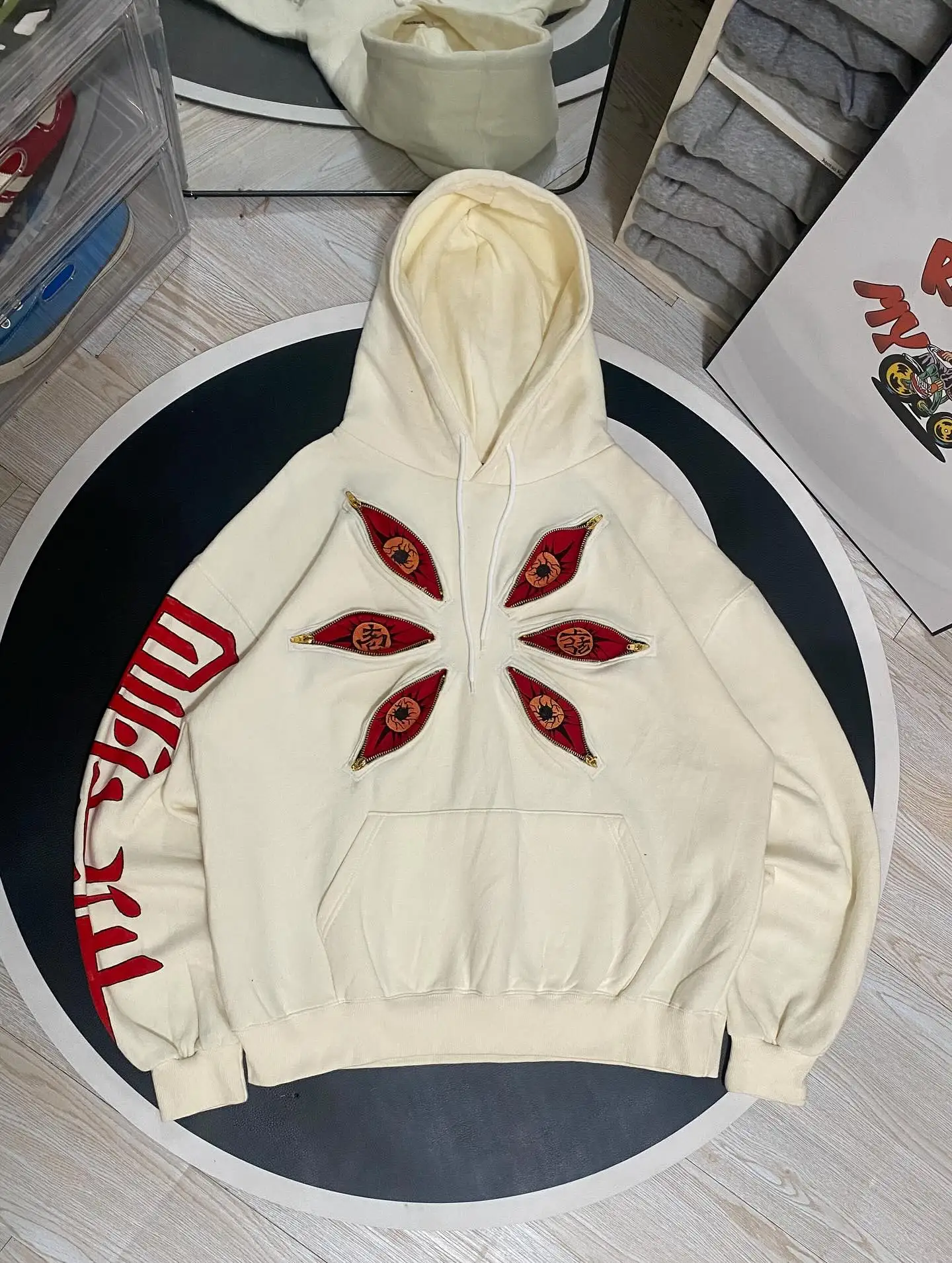 Y2k Rework Толстовка на молнии Six Eye Kokushibo Толстовки с несколькими молниями Дизайнерская толстовка Мужская негабаритная повседневная модная толстовка для пар в стиле аниме
Y2k Rework Толстовка на молнии Six Eye Kokushibo Толстовки с несколькими молниями Дизайнерская толстовка Мужская негабаритная повседневная модная толстовка для пар в стиле аниме