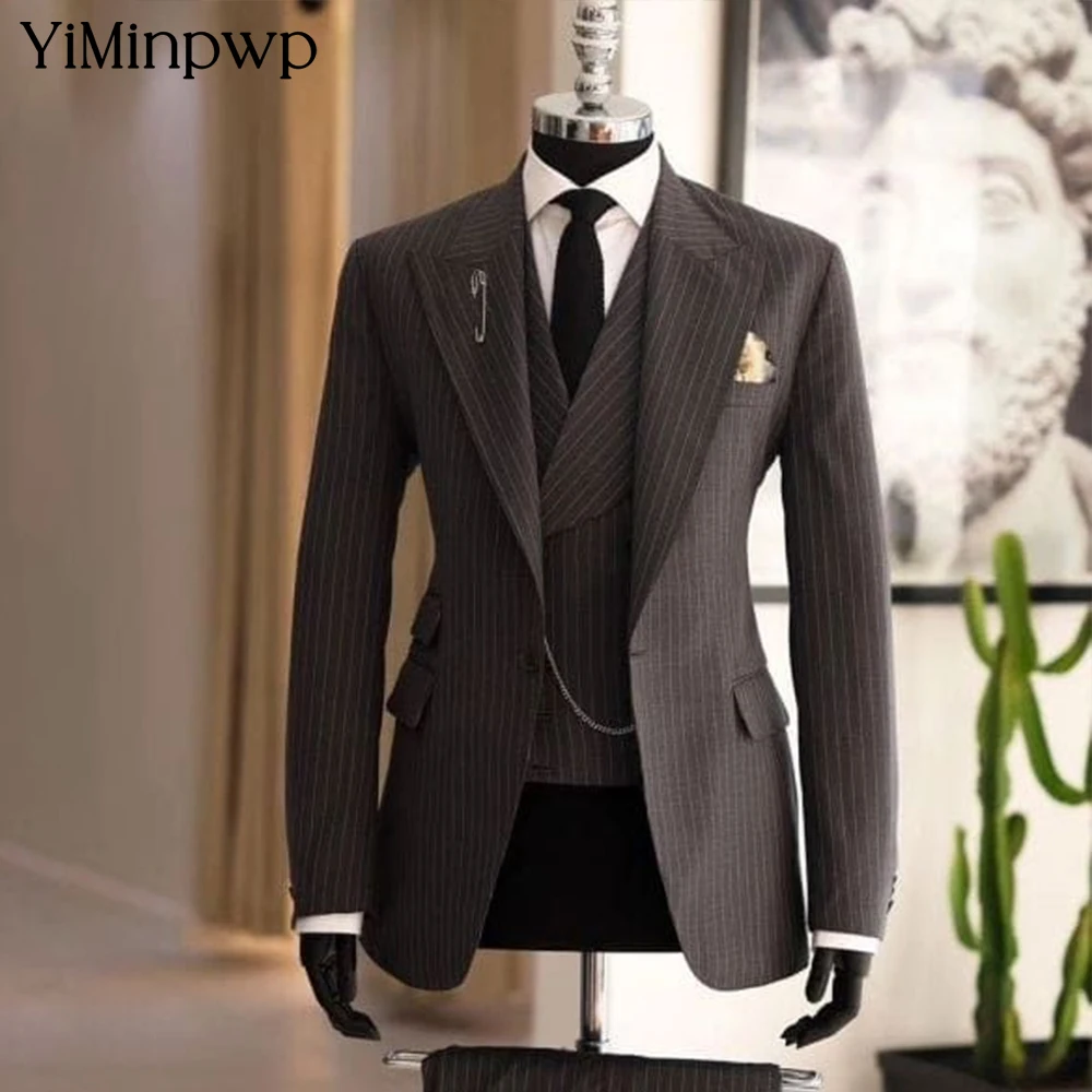 Check Plaid Vintage Suit Premium Wedding Groom Suit Slim Fit Peak Lapel Male Clothing 3 piece Bespoke Suit Jacket+Vest+Pants
Check Plaid Vintage Suit Premium Wedding Groom Suit Slim Fit Peak Lapel Male Clothing 3 piece Bespoke Suit Jacket+Vest+Pants