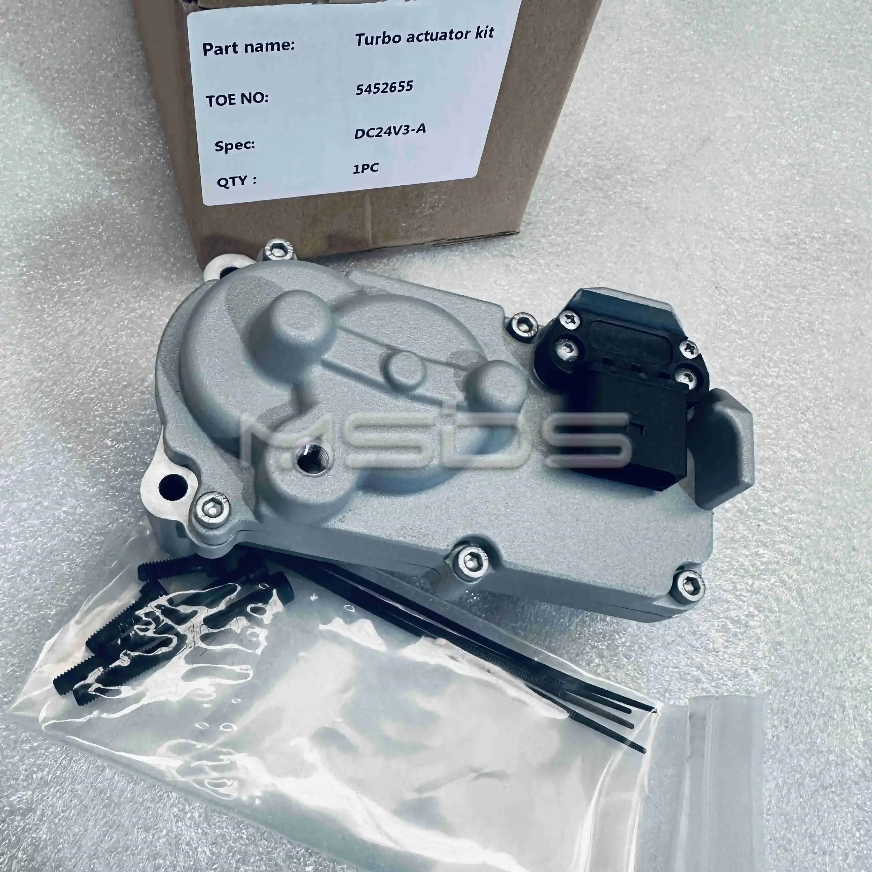 QSB6.7 ISB6.7 Cummins Engine Parts Turbocharger Electric Actuator 3788939 5452655
QSB6.7 ISB6.7 Cummins Engine Parts Turbocharger Electric Actuator 3788939 5452655