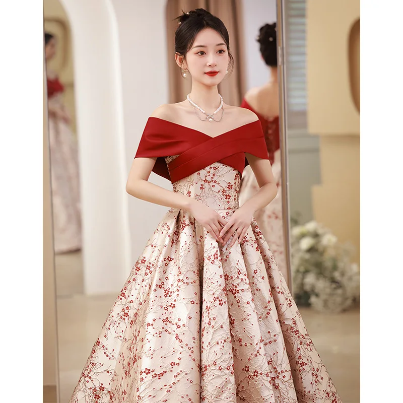 Red Wedding Dress Engagement Party Wear Short Sleeve Women's Formal Dress Casual Wear Suitable for Various Occasions
Red Wedding Dress Engagement Party Wear Short Sleeve Women's Formal Dress Casual Wear Suitable for Various Occasions