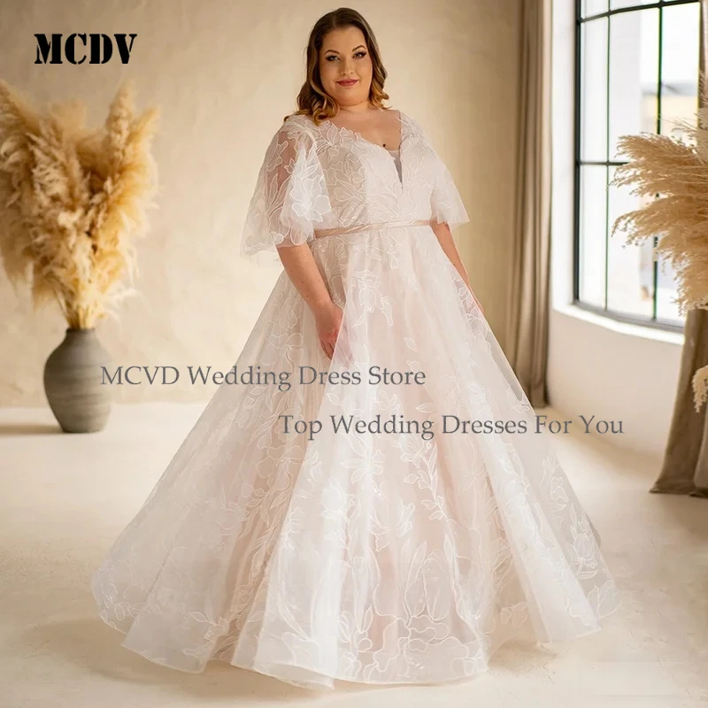 MCDV Plus Size Wedding Dress Customized Batwing Sleeves V Neck A Line Lace Bridal Gown Sweep Train
MCDV Plus Size Wedding Dress Customized Batwing Sleeves V Neck A Line Lace Bridal Gown Sweep Train