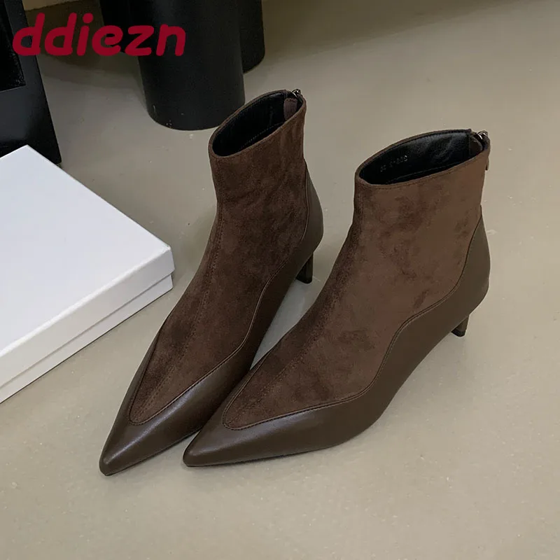 Модные женские ботильоны на квадратном каблуке, женская обувь на молнии, женские короткие ботинки с острым носком, туфли-лодочки
Модные женские ботильоны на квадратном каблуке, женская обувь на молнии, женские короткие ботинки с острым носком, туфли-лодочки