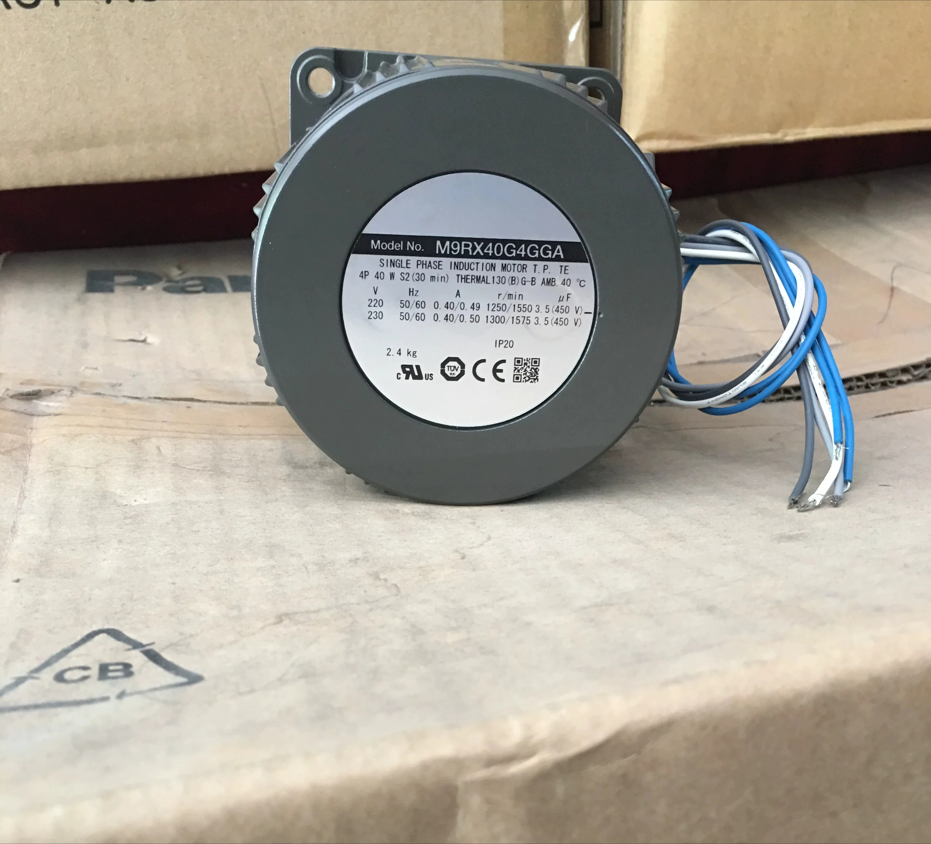 Motor M91X40G4GGA 40W Motor M91X40S4GGA
Motor M91X40G4GGA 40W Motor M91X40S4GGA