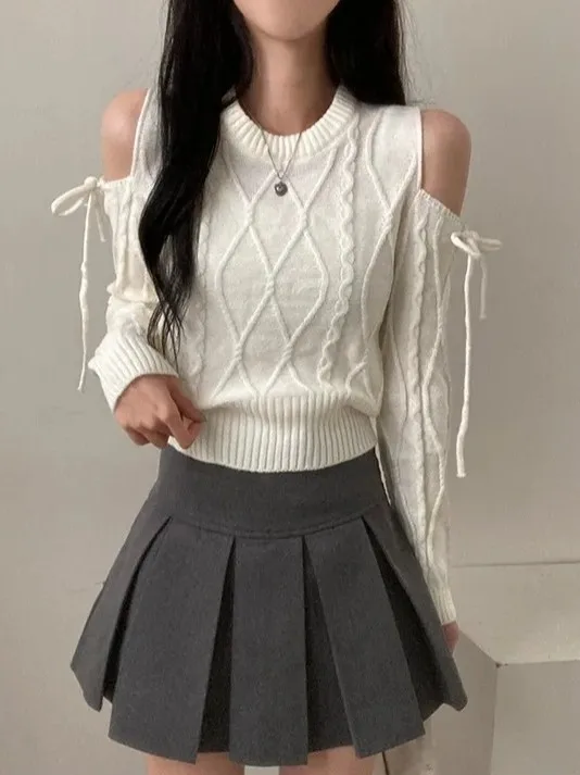Retro Chic round Ne Hollow out oulder Tie Design Sweater Women Loose Long Sve Knitted irt Spring Autumn Pure Color
Retro Chic round Ne Hollow out oulder Tie Design Sweater Women Loose Long Sve Knitted irt Spring Autumn Pure Color
