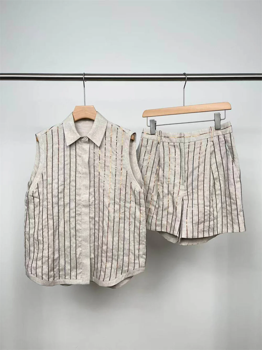 Women's Matching Sets Heavy-Duty Striped Sequined 100 Linen Vest Sleeveless Shirt With Shorts 2 Piece Set
Women's Matching Sets Heavy-Duty Striped Sequined 100 Linen Vest Sleeveless Shirt With Shorts 2 Piece Set
