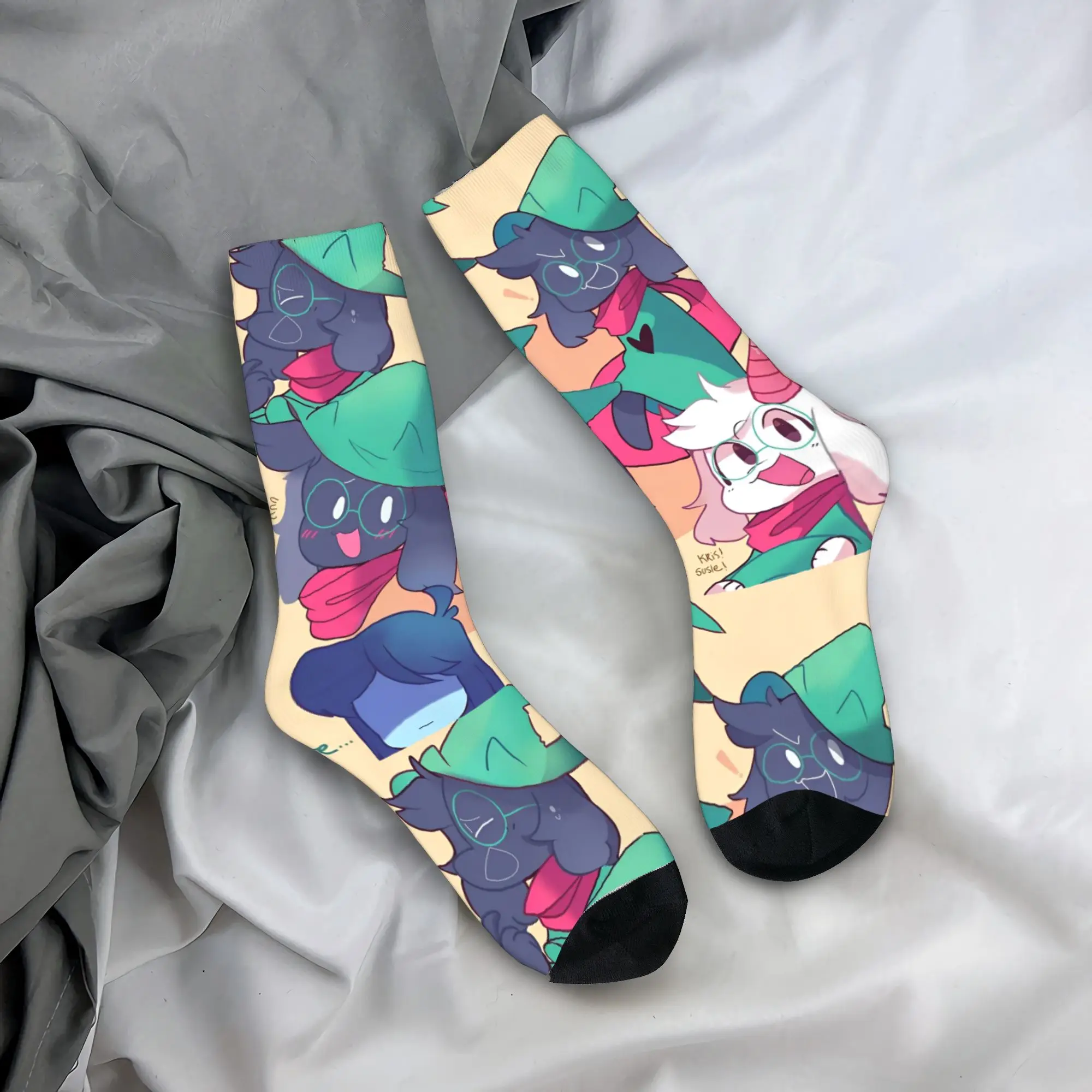 Зимние теплые крутые женские и мужские игровые носки Deltarune, впитывающие пот футбольные носки
Зимние теплые крутые женские и мужские игровые носки Deltarune, впитывающие пот футбольные носки