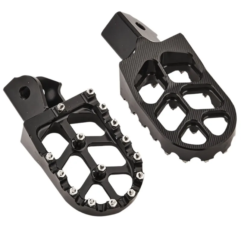 Motorcycle modified aluminum alloy pedal accessories are suitable for 150F230F light bee pedal 
Motorcycle modified aluminum alloy pedal accessories are suitable for 150F230F light bee pedal