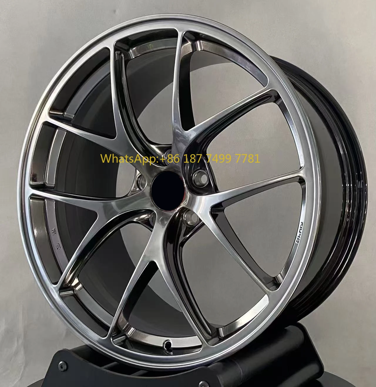 Кованые спортивные диски 5x112 с глубоким конкейвом, 18-19 дюймов, для легковых автомобилей
Кованые спортивные диски 5x112 с глубоким конкейвом, 18-19 дюймов, для легковых автомобилей