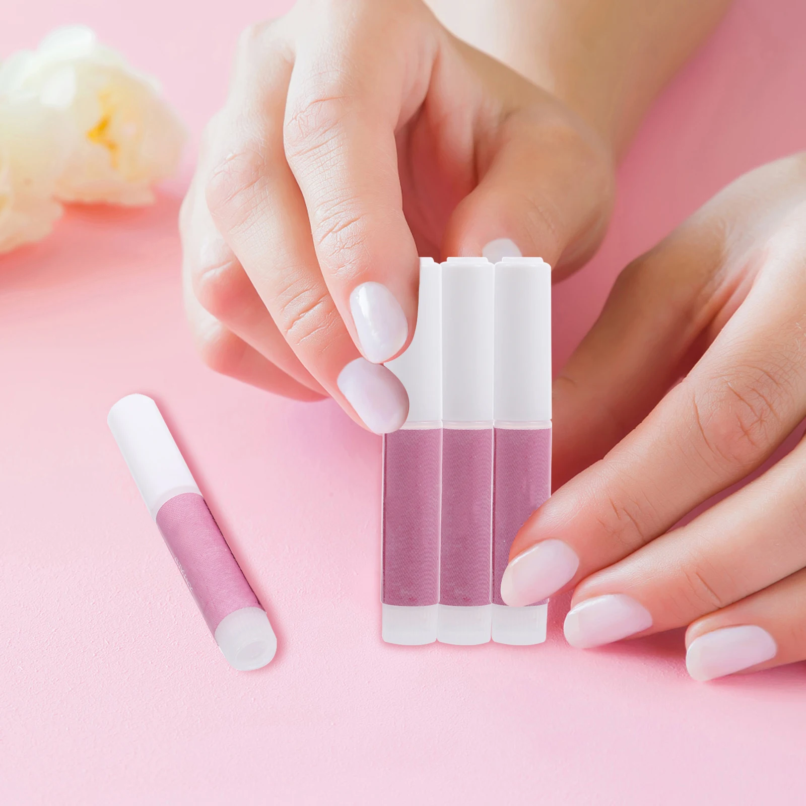 20Pcs Artificial Nail Glue Strong Adhesive Quick Drying Portable Design for Personal and Professional Use Manicure Glue
20Pcs Artificial Nail Glue Strong Adhesive Quick Drying Portable Design for Personal and Professional Use Manicure Glue