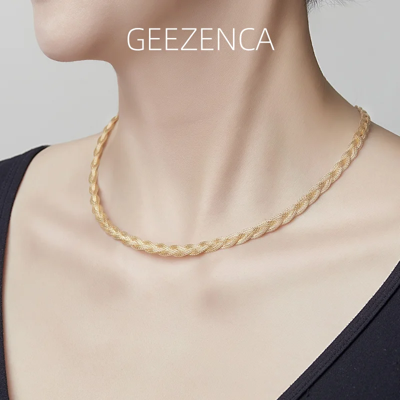 GEEZENCA Итальянские ювелирные изделия, серебро 925 пробы, позолоченное плетеное плоское ожерелье, женское 3-прядная тканая цепочка шириной 5 мм, колье-колье, подарок
GEEZENCA Итальянские ювелирные изделия, серебро 925 пробы, позолоченное плетеное плоское ожерелье, женское 3-прядная тканая цепочка шириной 5 мм, колье-колье, подарок