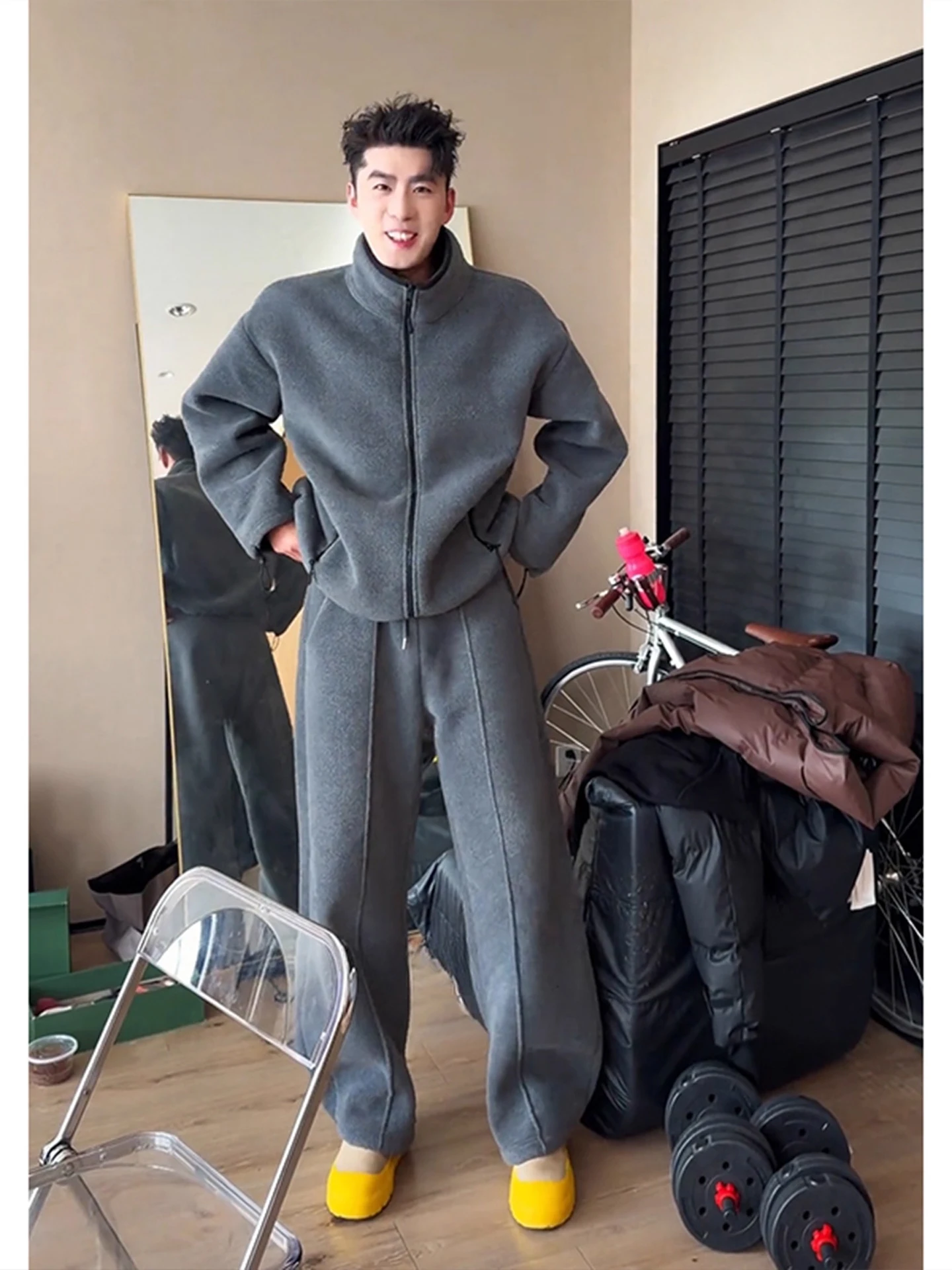 ey Double-Sided Fce Sweatirt Jaet Men's Winter Casual Outfit Set Wide Leg Pants Korean Sle OOTD Youth Faion
ey Double-Sided Fce Sweatirt Jaet Men's Winter Casual Outfit Set Wide Leg Pants Korean Sle OOTD Youth Faion