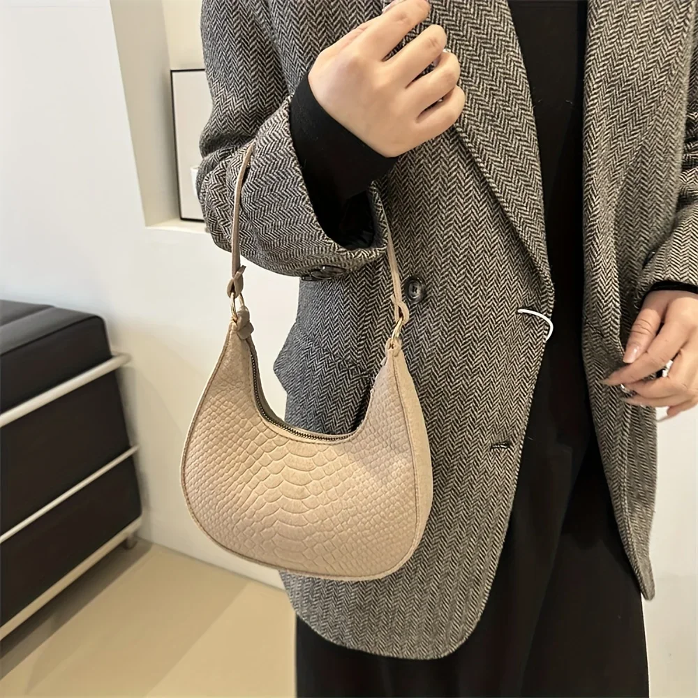 Casual Hobo Shoulder Bag, Vintage Crescent Armpit Bag, Fashionable Daily Handbag, Unique Design
Casual Hobo Shoulder Bag, Vintage Crescent Armpit Bag, Fashionable Daily Handbag, Unique Design