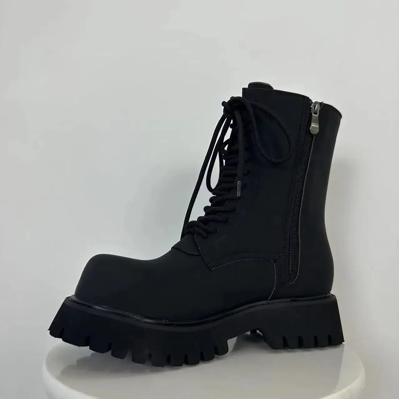 2025 Winter New Boots Women/men Round Toe Platform Lace Up Chelsea Motorcycle Boots Mid-Calf Zipper Microfiber Leather Boots
2025 Winter New Boots Women/men Round Toe Platform Lace Up Chelsea Motorcycle Boots Mid-Calf Zipper Microfiber Leather Boots