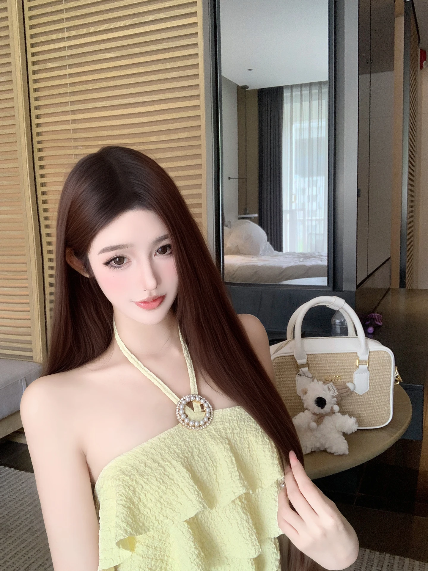 Новый женский топ-жилет Luna 326 с вырезом хенли, цвета куриного жёлтого, в стиле Pure Desire, сексуальный, прямого кроя, укороченный, без рукавов.
Новый женский топ-жилет Luna 326 с вырезом хенли, цвета куриного жёлтого, в стиле Pure Desire, сексуальный, прямого кроя, укороченный, без рукавов.