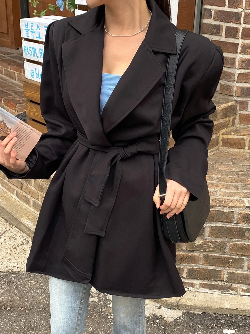 Весна-Осень, новый дизайн, свободная длинная женская ветровка-пальто средней длины, высококачественное уникальное пальто Sle Faionable Oute...
Весна-Осень, новый дизайн, свободная длинная женская ветровка-пальто средней длины, высококачественное уникальное пальто Sle Faionable Oute...