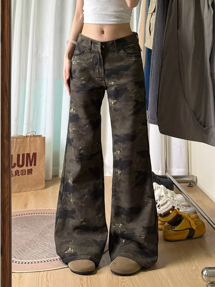 Low Waist Bell Bottom Workwear Style Camouflage Denim Jeans Women's Spring Summer Floor Length Trousers Comfortable Fit Jeans
Low Waist Bell Bottom Workwear Style Camouflage Denim Jeans Women's Spring Summer Floor Length Trousers Comfortable Fit Jeans