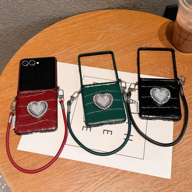 Fashion Crocodile Pattern Cute Love Heart Stand Leather Phone Case For Samsung Galaxy Z Flip 7 6 5 ZFlip6 ZFlip5 Cover with Hand
Fashion Crocodile Pattern Cute Love Heart Stand Leather Phone Case For Samsung Galaxy Z Flip 7 6 5 ZFlip6 ZFlip5 Cover with Hand