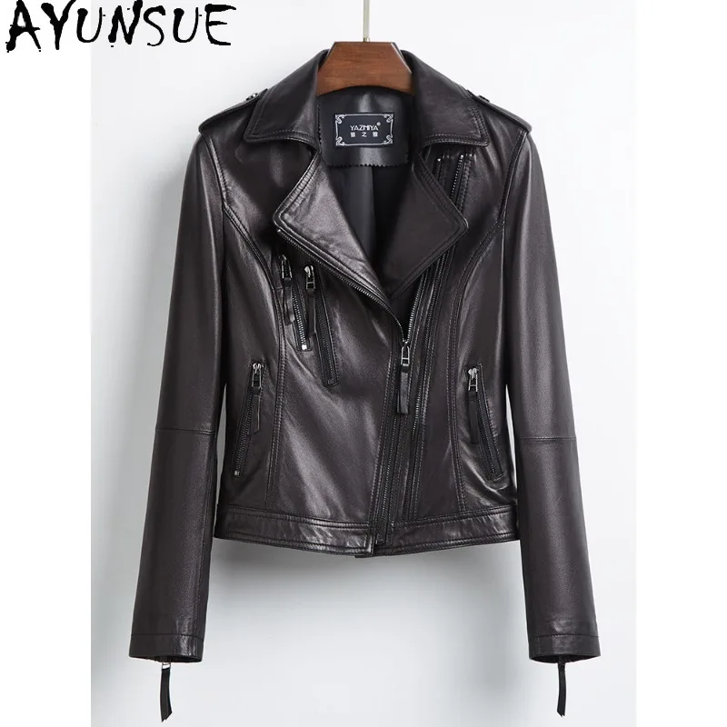 AYUNSUE Women's Real Leather Jackets Spring Autumn Sheepskin Black Outerwears Short Motorcycle Style Jacket Woman Clothes
AYUNSUE Women's Real Leather Jackets Spring Autumn Sheepskin Black Outerwears Short Motorcycle Style Jacket Woman Clothes