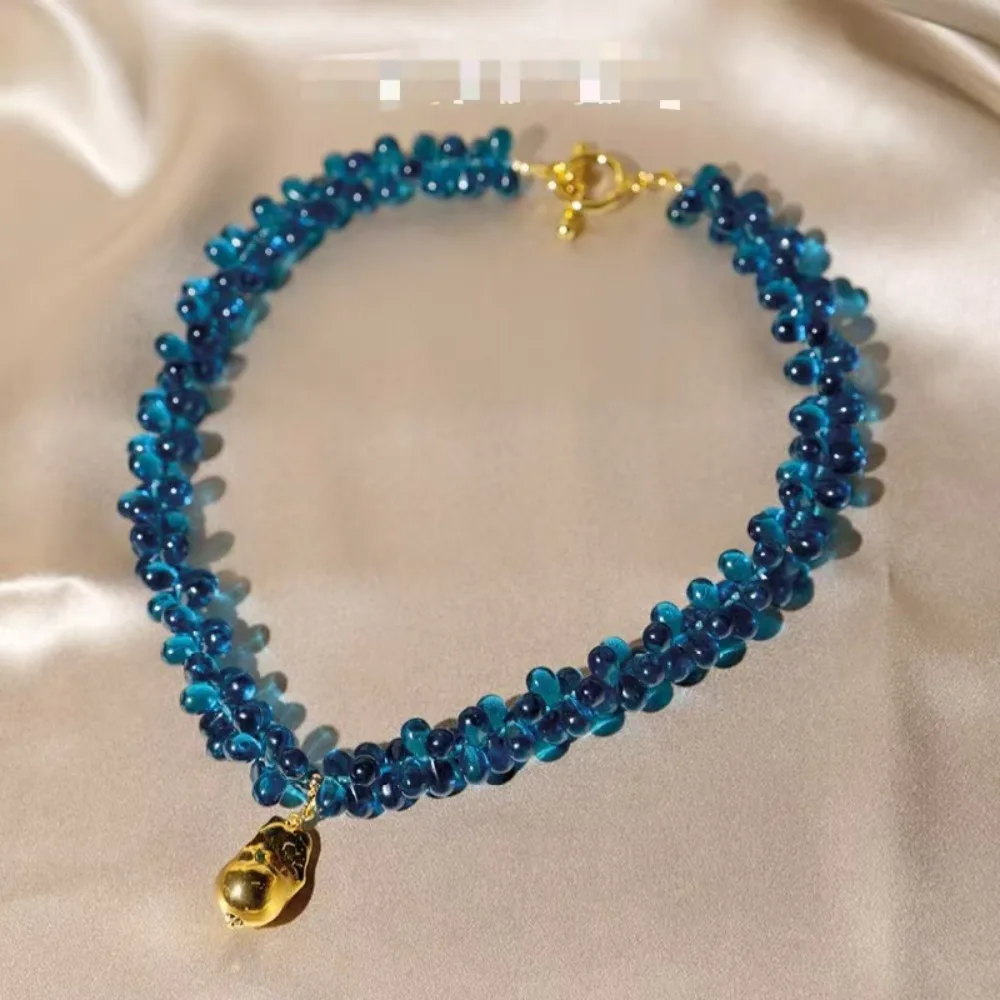 Red Coloured Glazed Beaded Clavicle Chain Water Drop Natural Stone Light Luxury Niche High-end Simple Bracelet Fashion Item
Red Coloured Glazed Beaded Clavicle Chain Water Drop Natural Stone Light Luxury Niche High-end Simple Bracelet Fashion Item