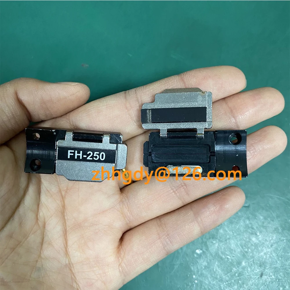 FH-250 Fiber Holder, FH 250, Fusion Splicer, Fiber Fusion Splicer, FH 250um, 1 Pair
FH-250 Fiber Holder, FH 250, Fusion Splicer, Fiber Fusion Splicer, FH 250um, 1 Pair