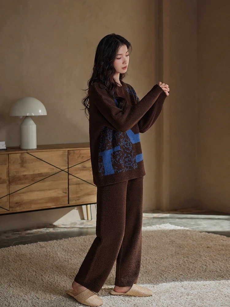 Новая осенне-зимняя женская домашняя одежда, модный толстый теплый комплект одежды для сна с круглым вырезом кофейного цвета
Новая осенне-зимняя женская домашняя одежда, модный толстый теплый комплект одежды для сна с круглым вырезом кофейного цвета