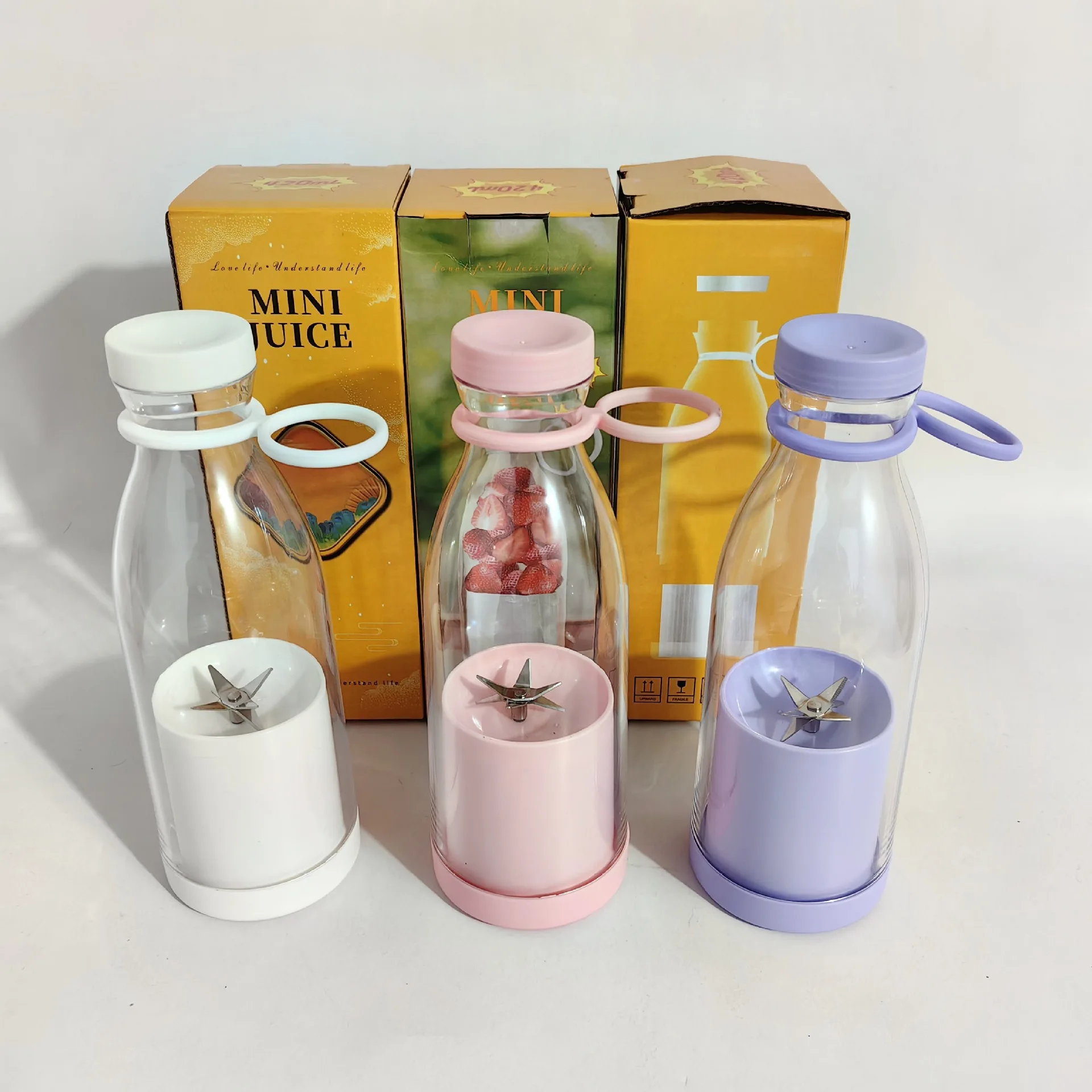 A Hot saleFactory Wholesale USB Wireless Charging Wine Bottle Juicer Cup 6 Knife Head Portable Juicer
A Hot saleFactory Wholesale USB Wireless Charging Wine Bottle Juicer Cup 6 Knife Head Portable Juicer