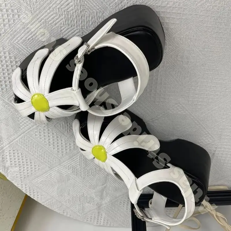 Daisy Print Platform Sandals Chunky Wedge Sole Ankle Buckle Strap Retro Cottagecore Y2K Summer Footwear Beach Platform Sandals
Daisy Print Platform Sandals Chunky Wedge Sole Ankle Buckle Strap Retro Cottagecore Y2K Summer Footwear Beach Platform Sandals