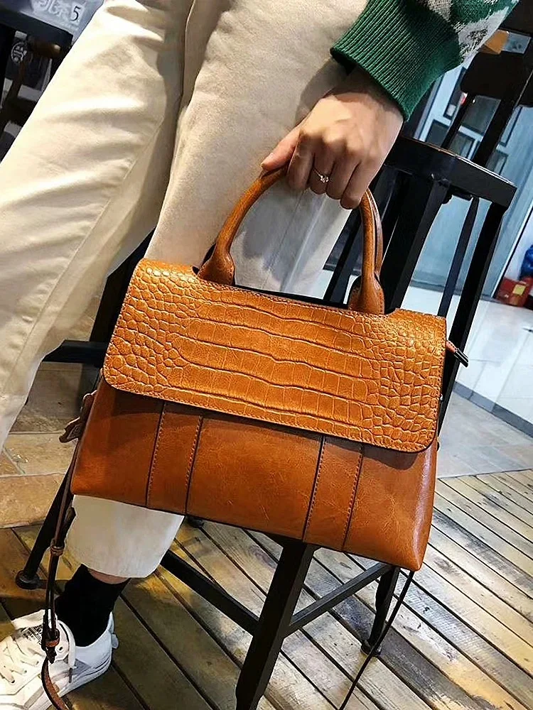 Модная женская большая сумка-тоут Capaci 2025 года, кожаная сумка с крокодиловым узором, сумка через плечо, повседневная пригородная сумка
Модная женская большая сумка-тоут Capaci 2025 года, кожаная сумка с крокодиловым узором, сумка через плечо, повседневная пригородная сумка