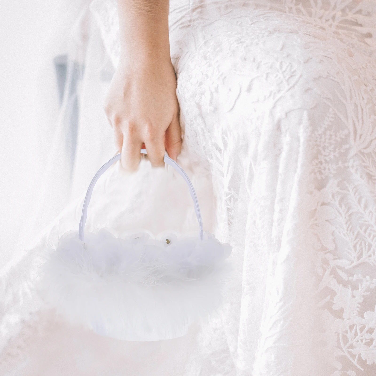 Romantic Wedding Basket Plastic Decorative Girl Scatter Petals Elegant Flower Baskets Banquet Ceremony Accessory Display
Romantic Wedding Basket Plastic Decorative Girl Scatter Petals Elegant Flower Baskets Banquet Ceremony Accessory Display