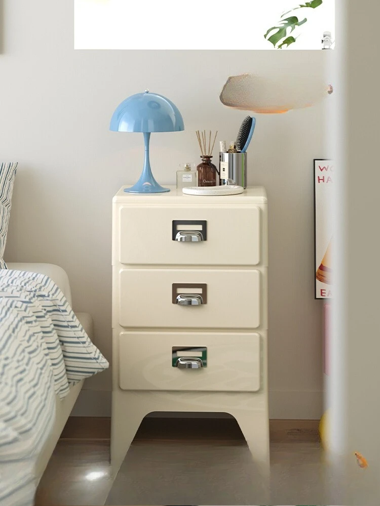 Japanese retro bedside table, bedroom storage, drawer cabinet, small sofa side cabinet ins creative storage three-bucket cabinet
Japanese retro bedside table, bedroom storage, drawer cabinet, small sofa side cabinet ins creative storage three-bucket cabinet
