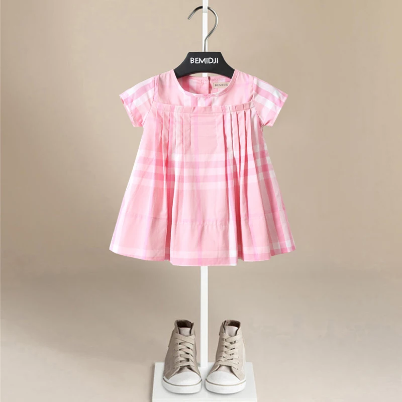 2023 New Korean version Fashion pink Cute plaid design short sleeve Dress Pure cotton Female Baby casual beach Mini Knee
2023 New Korean version Fashion pink Cute plaid design short sleeve Dress Pure cotton Female Baby casual beach Mini Knee