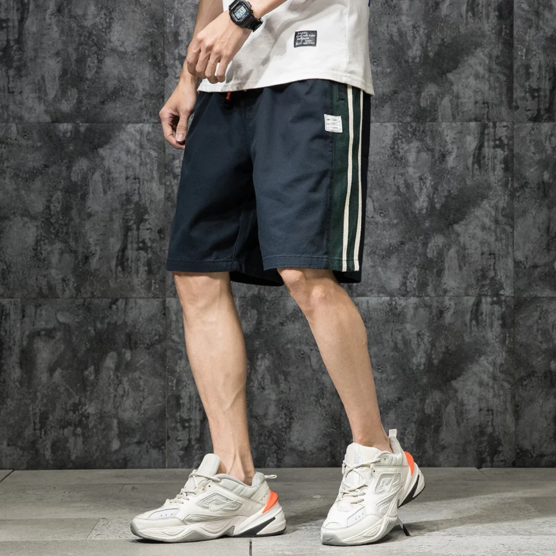 Модные мужские повседневные свободные шорты с полосатым узором, летние, молодежные, активные, со средней посадкой, прямые штанины, базовые цвета
Модные мужские повседневные свободные шорты с полосатым узором, летние, молодежные, активные, со средней посадкой, прямые штанины, базовые цвета