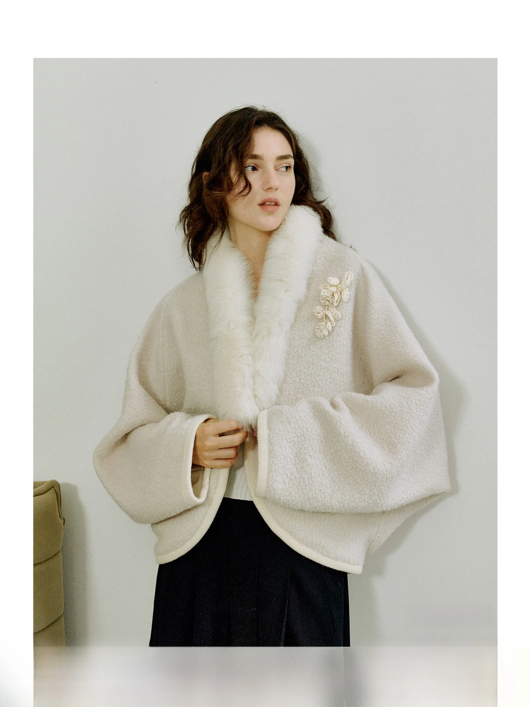 ForPoem Свободное шерстяное пальто оригинального дизайна с меховым воротником Ele A-Line Hemline Commute Sle Thi Осенняя верхняя одежда
ForPoem Свободное шерстяное пальто оригинального дизайна с меховым воротником Ele A-Line Hemline Commute Sle Thi Осенняя верхняя одежда