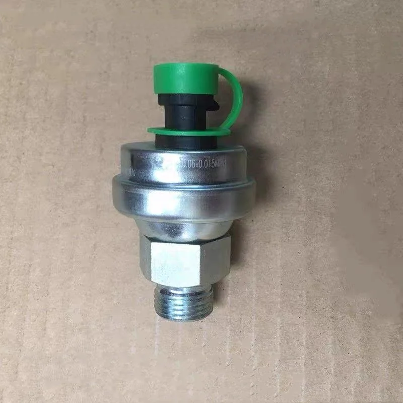 612600090919 SHACMAN X3000 WP10.340E22 OIL PRESSURE SENSOR
612600090919 SHACMAN X3000 WP10.340E22 OIL PRESSURE SENSOR