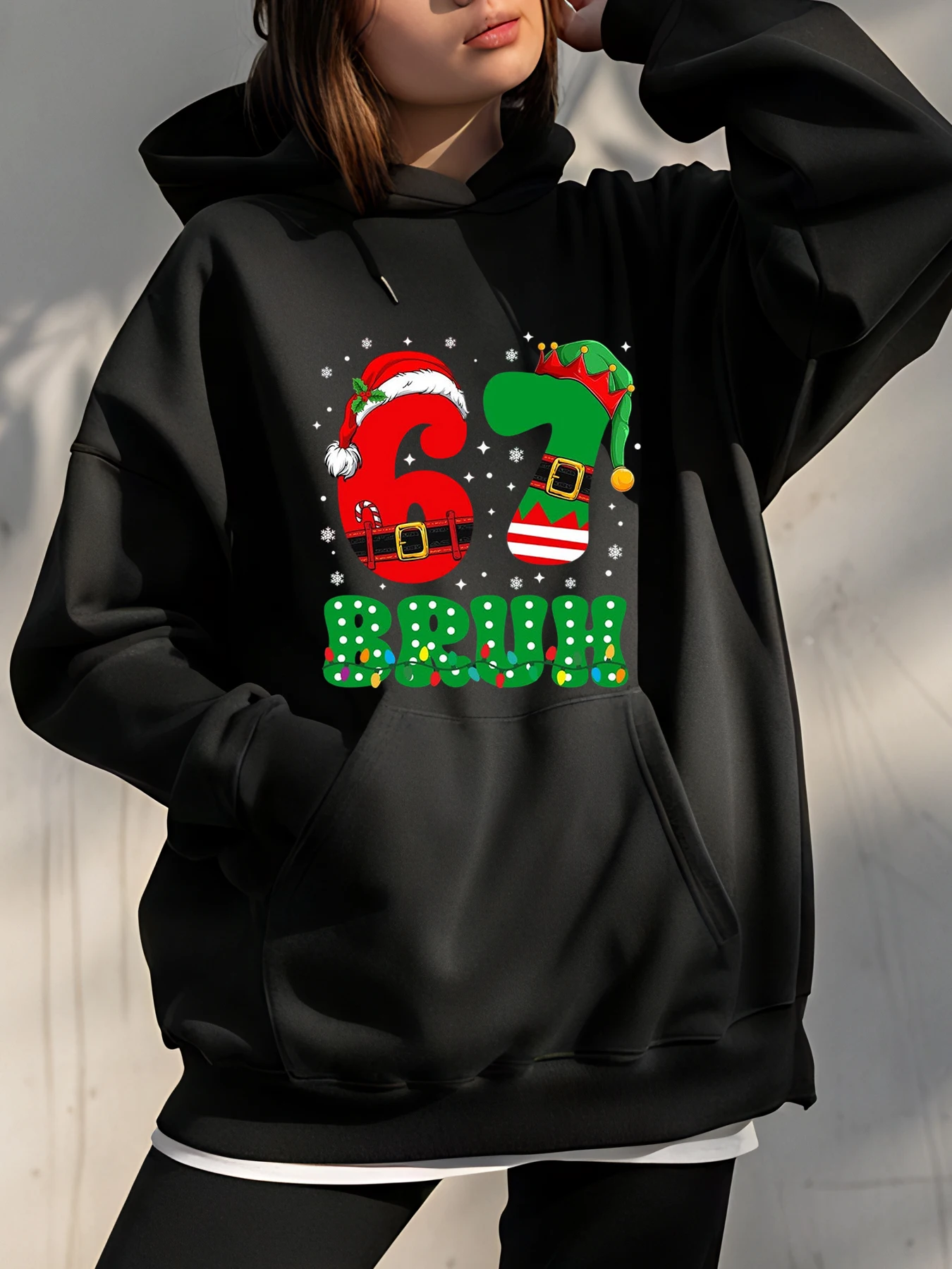 67 Толстовка с рождественским дизайном эльфа и праздничными деталями для праздничной одежды
67 Толстовка с рождественским дизайном эльфа и праздничными деталями для праздничной одежды