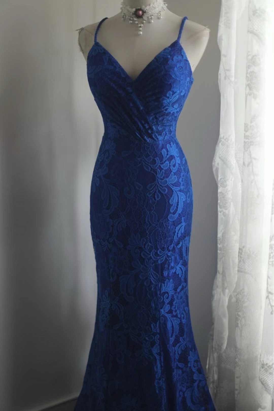 Vintage Blue Evening Party Dress Lace Women Fashion Sleeveless Backless Floor Length Trailing Formal Prom Gowns Vestidos Ladies
Vintage Blue Evening Party Dress Lace Women Fashion Sleeveless Backless Floor Length Trailing Formal Prom Gowns Vestidos Ladies