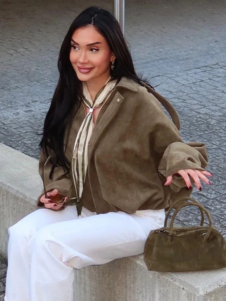 HH женские осенние повседневные шикарные однотонные куртки с длинным рукавом с отложным воротником и карманами на молнии, женские модные пальто, модные 2026
HH женские осенние повседневные шикарные однотонные куртки с длинным рукавом с отложным воротником и карманами на молнии, женские модные пальто, модные 2026